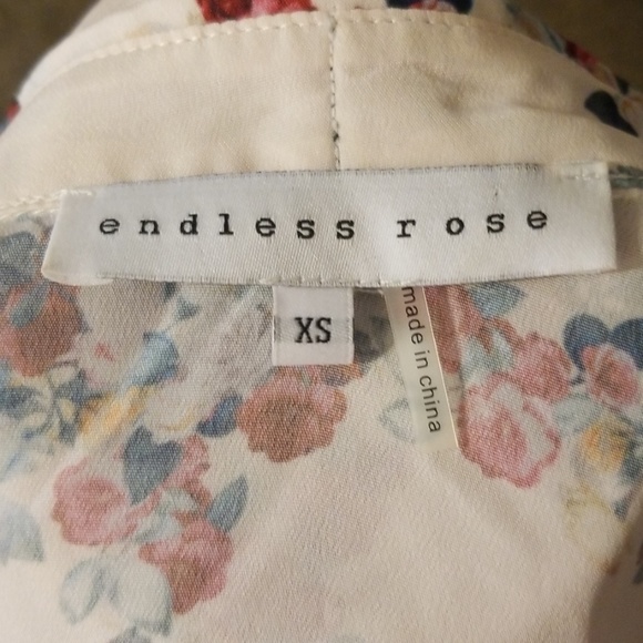 Beautiful Endless Rose Floral Print Blouse - Picture 6 of 8